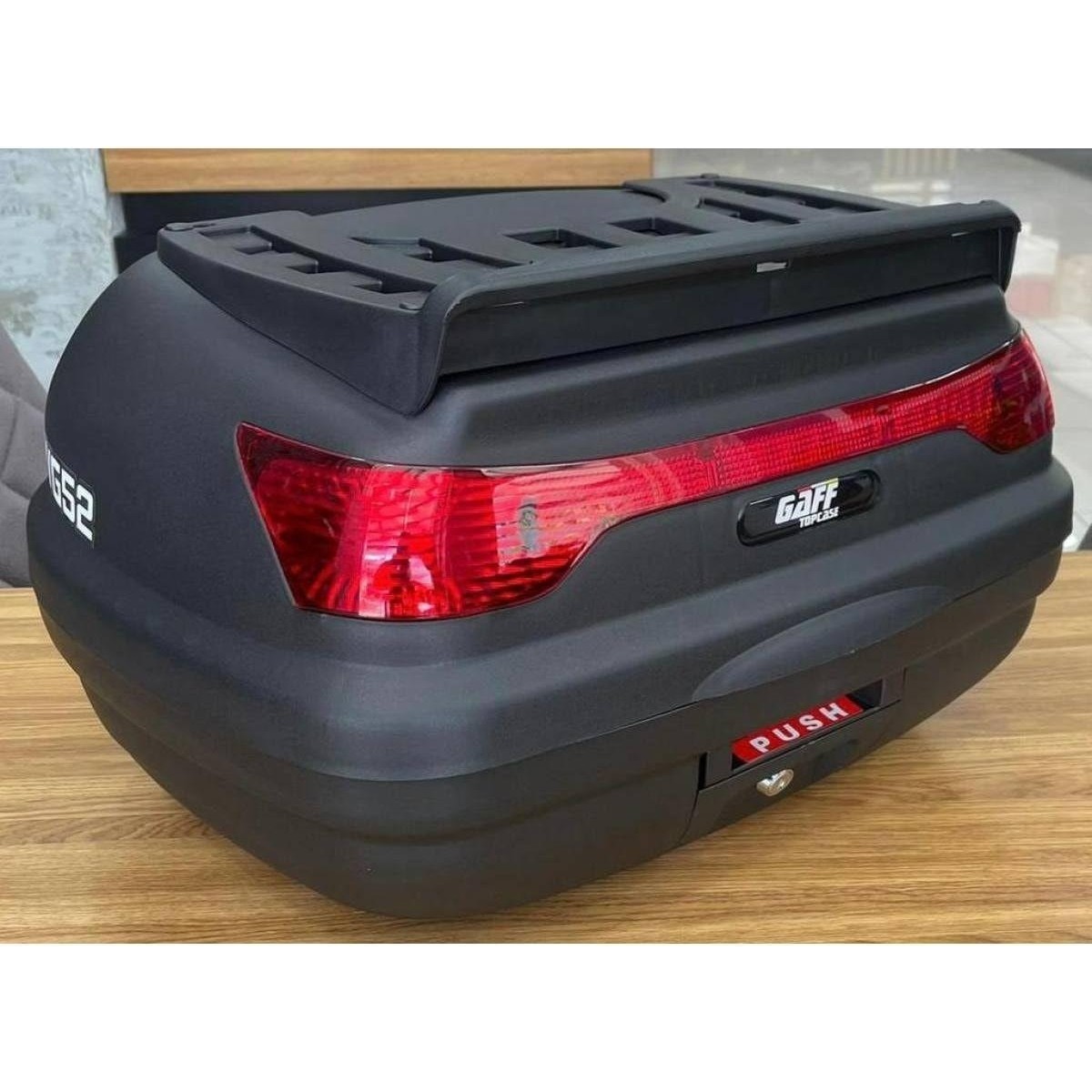 110000362978924.jpg Gaff WG52 Arka Çanta Taşıma Tablalı 52 Litre Siyah - Görsel 1